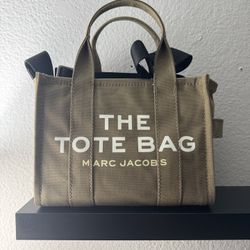 Marc Jacob’s Tote Bag