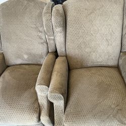2 Recliner Chairs For Sale!
