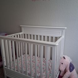 Baby Crib And Changing Table