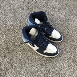 Jordan 1 Retro High Obsidian 
