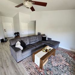 Sectional Couch 
