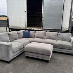 Sectional Couch 