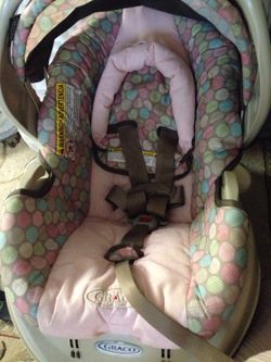 Graco carseat car seat and base