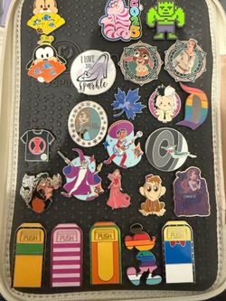 Disney pins