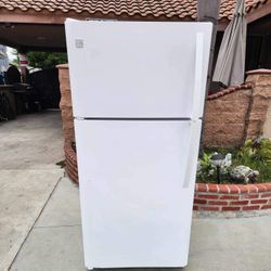 Kenmore Refrigerator 18cu Ft 30x30x66 👌👍3 MONTHS WARRANTY 