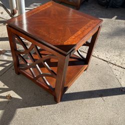 Living Room Furniture And Chairs 