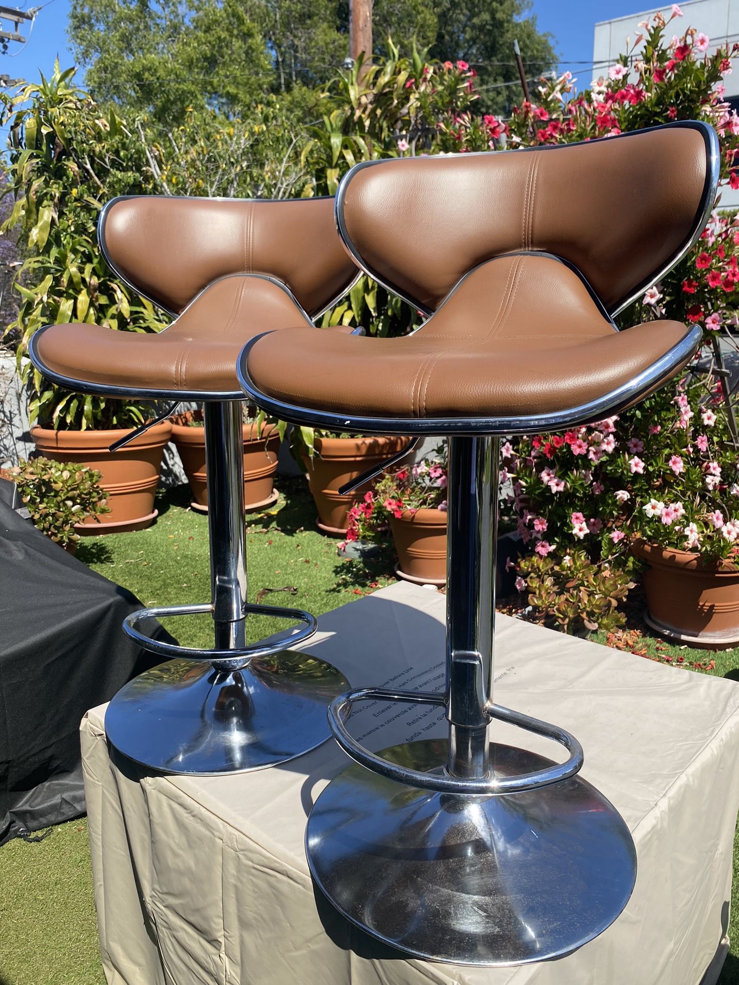 Adjustable Bar Stool Chairs (x2)