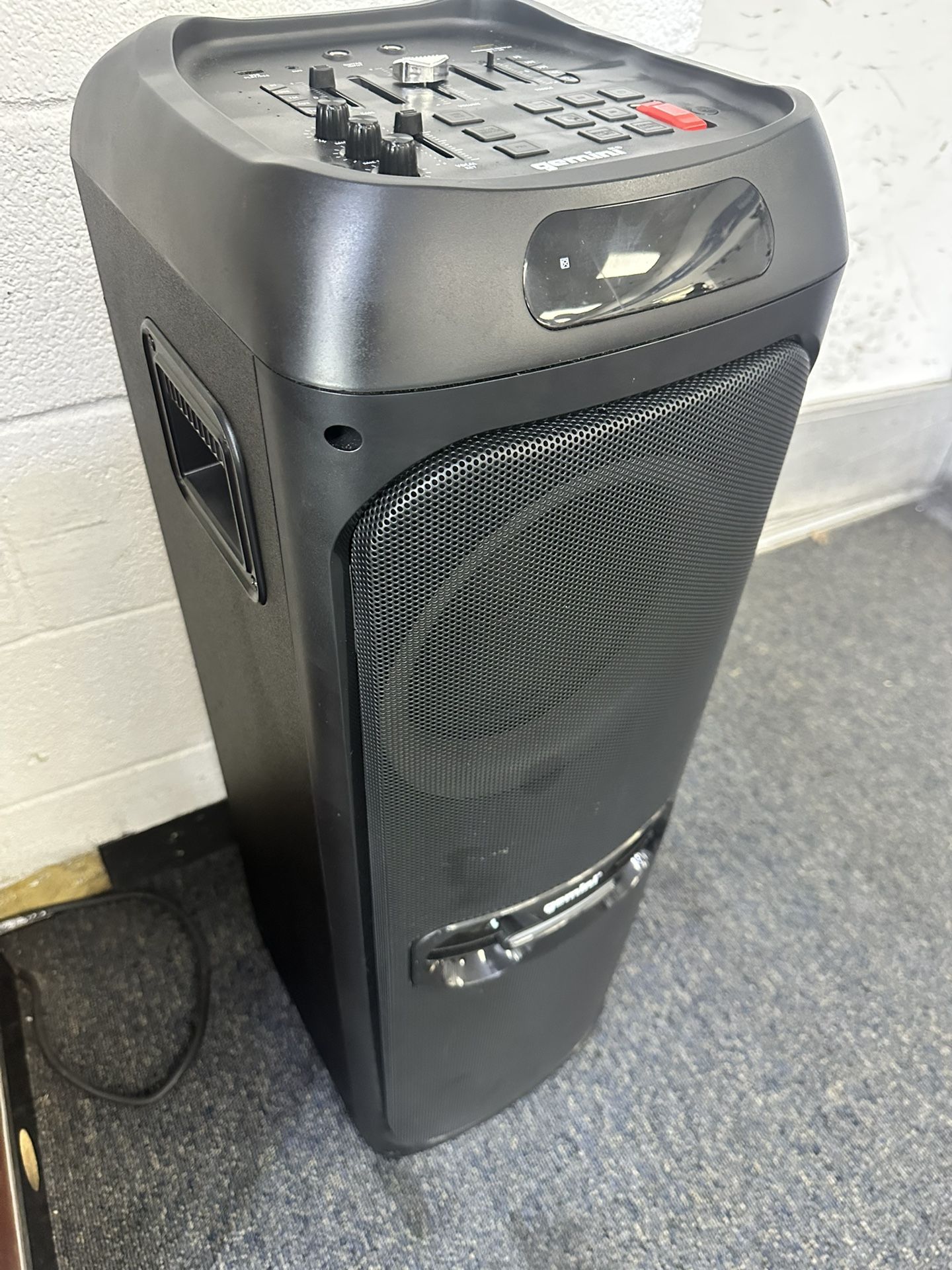 Gemini Party Speaker
