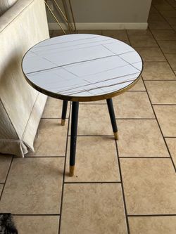 End table
