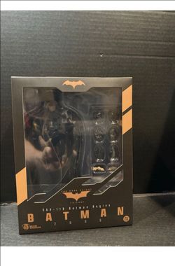 DC Batman Begins Dynamic 8-Ction Batman Figure Beast Kingdom DAH-118