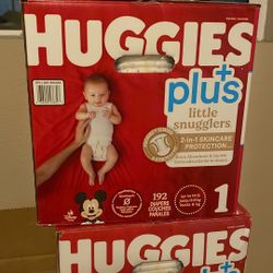 Huggies Plus Size 1 Diapers (192 Count) – Unboxed but Brand New!