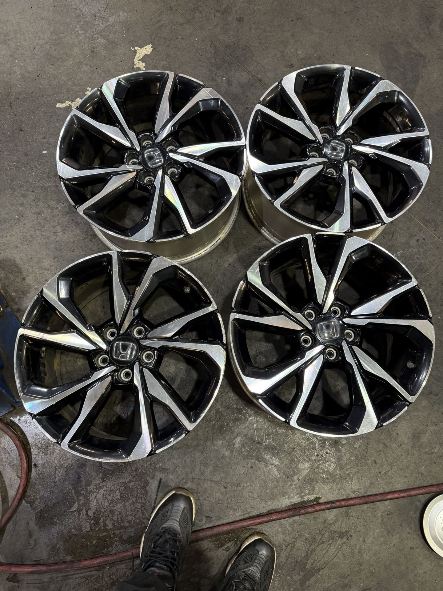 2018 Honda civic wheels