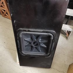 Kicker 15 inch L7 in solid box