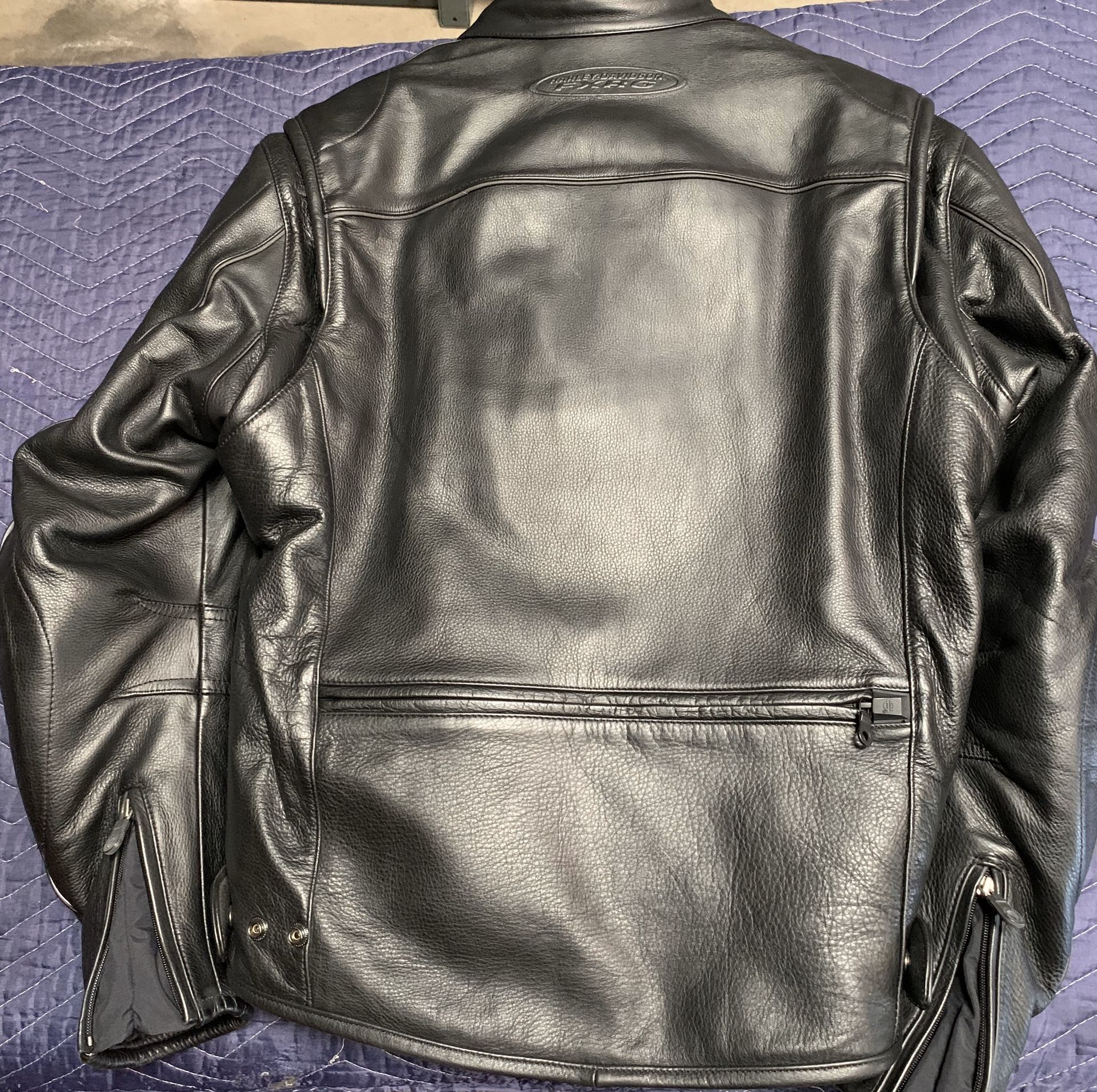 Harley-Davidson FXRG leather riding jacket. for Sale in Los Angeles, CA -  OfferUp