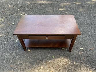 great condition coffee table