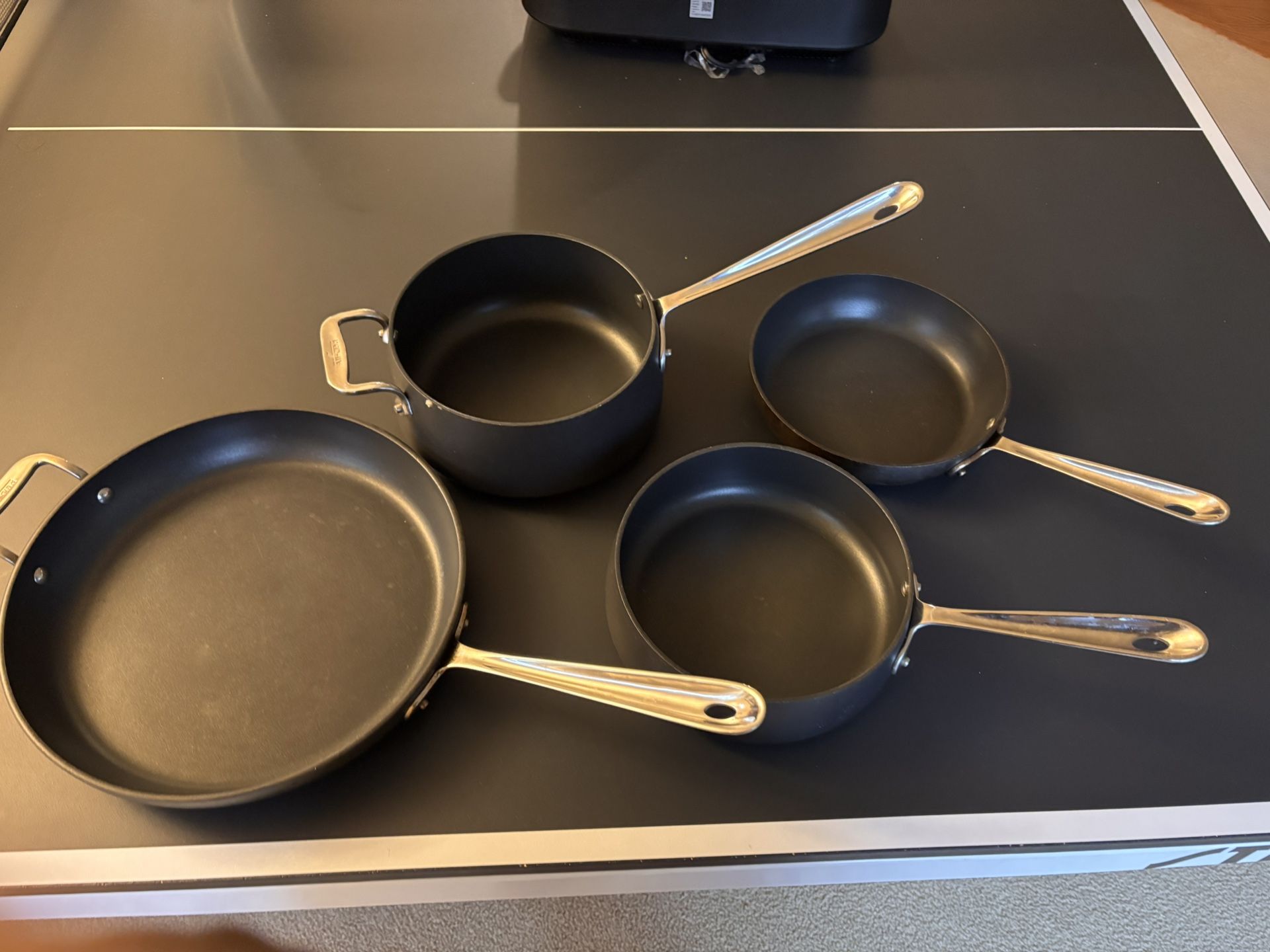 4 Nonstick All-Clad Pots And Pans, Air Fryer, Water Bottles