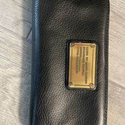 Mark Jacobs black zip around leather wallet with gold hardware