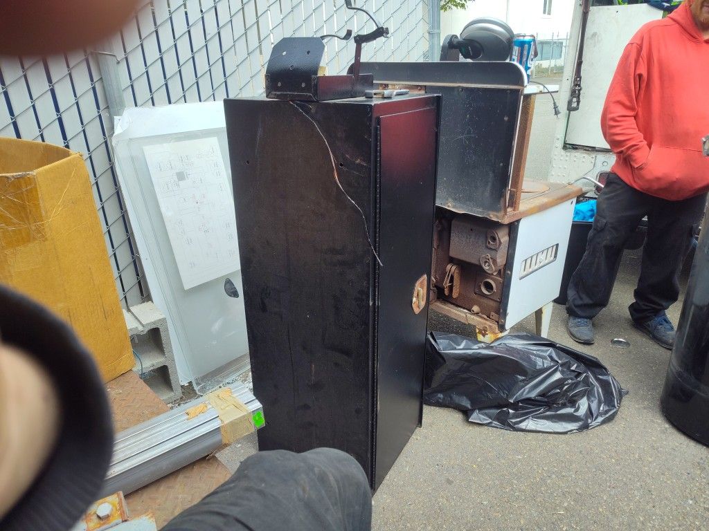 Truck Tool Box