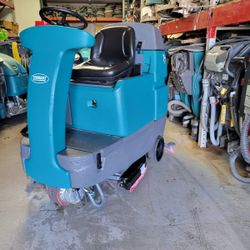 Floor Scrubber Model T7 