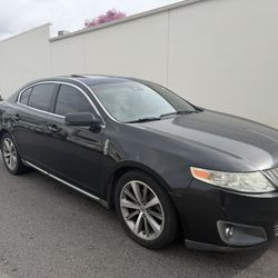 2011 Lincoln MKS