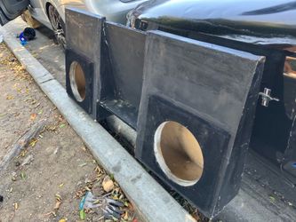 Dual Subwoofer Box (Large & LOUD)