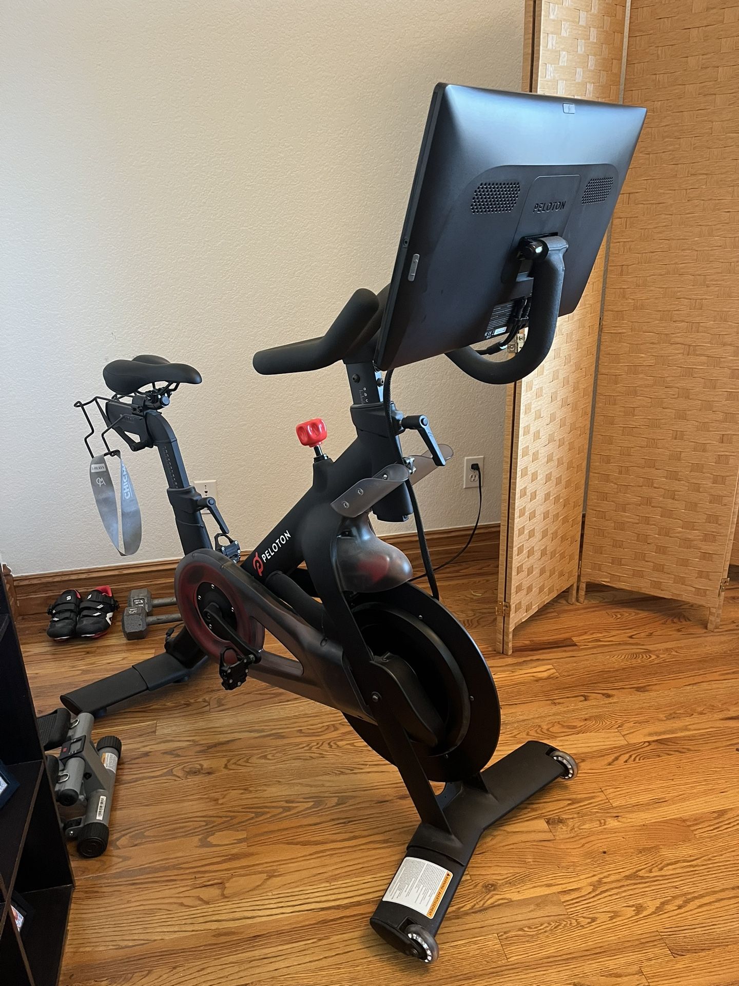 Peloton Bike (like new) w/ size 6 shoes