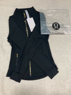 Lululemon Black Full-Zip Jacket with Tags