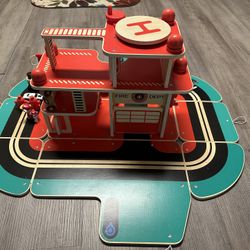 FAO Schwarz Toy Fire Department Play Set