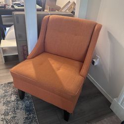 Accent Chair 