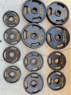 Golds gym weight set 160 lbs