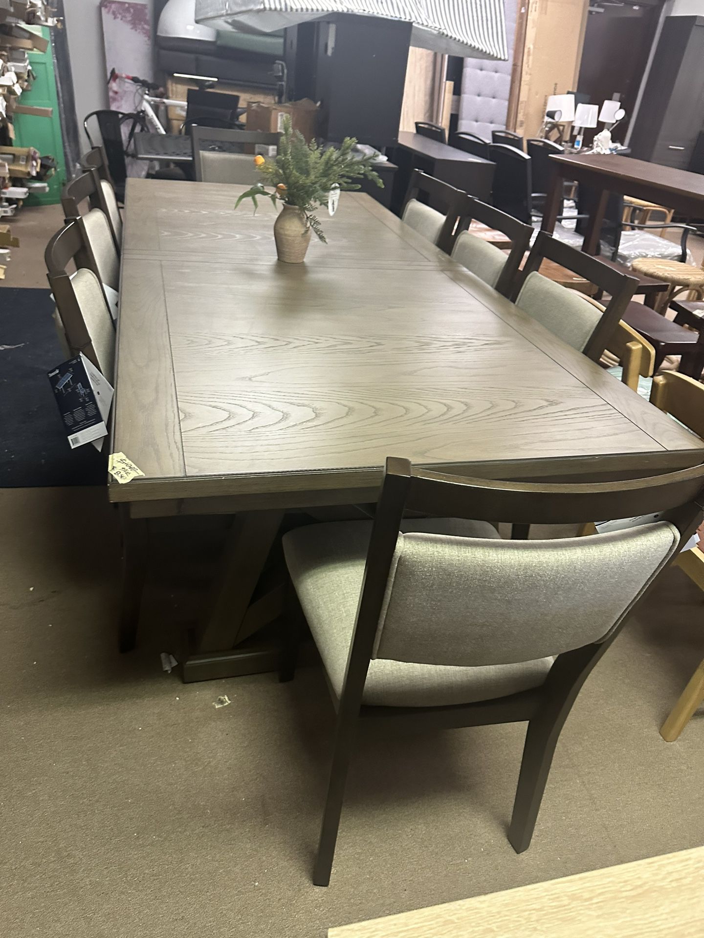 Dining table retail $1700 Costco