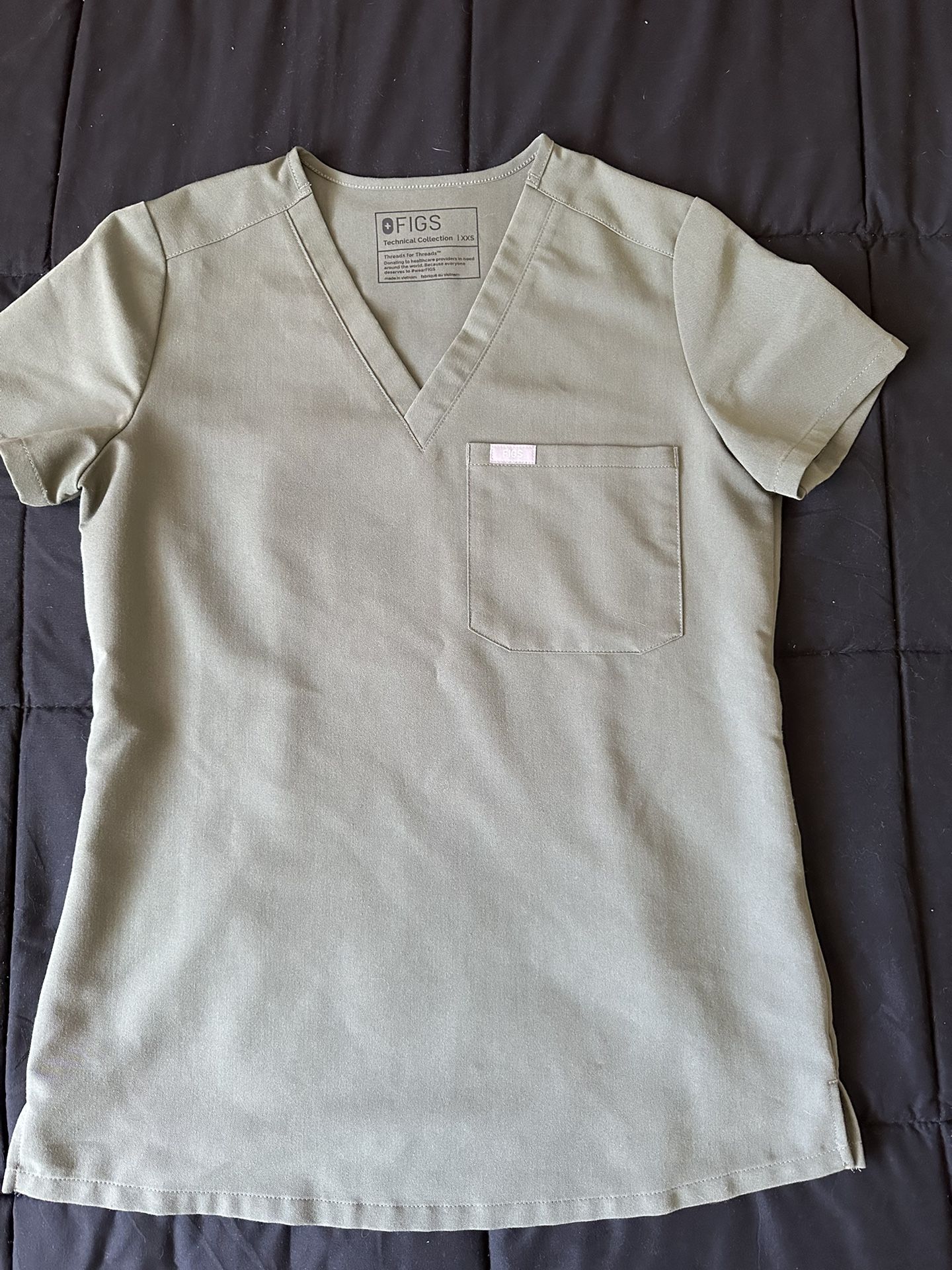 Figs Scrub Top And Bottoms
