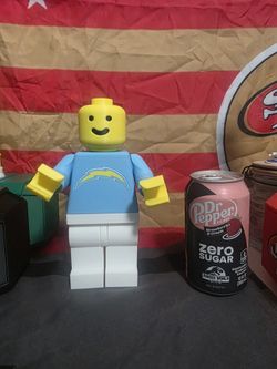 3D Prints NFL Hammers, Lego Man