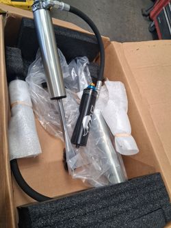Rear shocks for fj cruiser