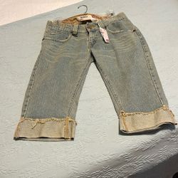 Women’s Levi’s Slouch Capri Size 7