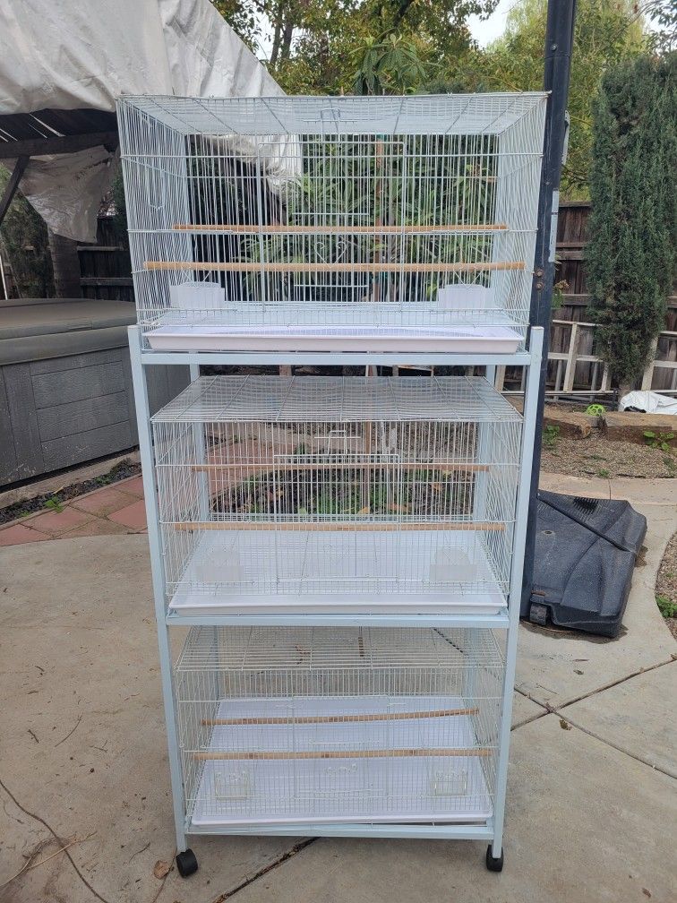 3 Bird Cages With Rolling Stand