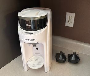 Baby Brezza Formula Pro® Advanced WiFi Baby Formula Dispenser