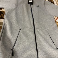 AIR JORDAN Tech Hoodie NEW 