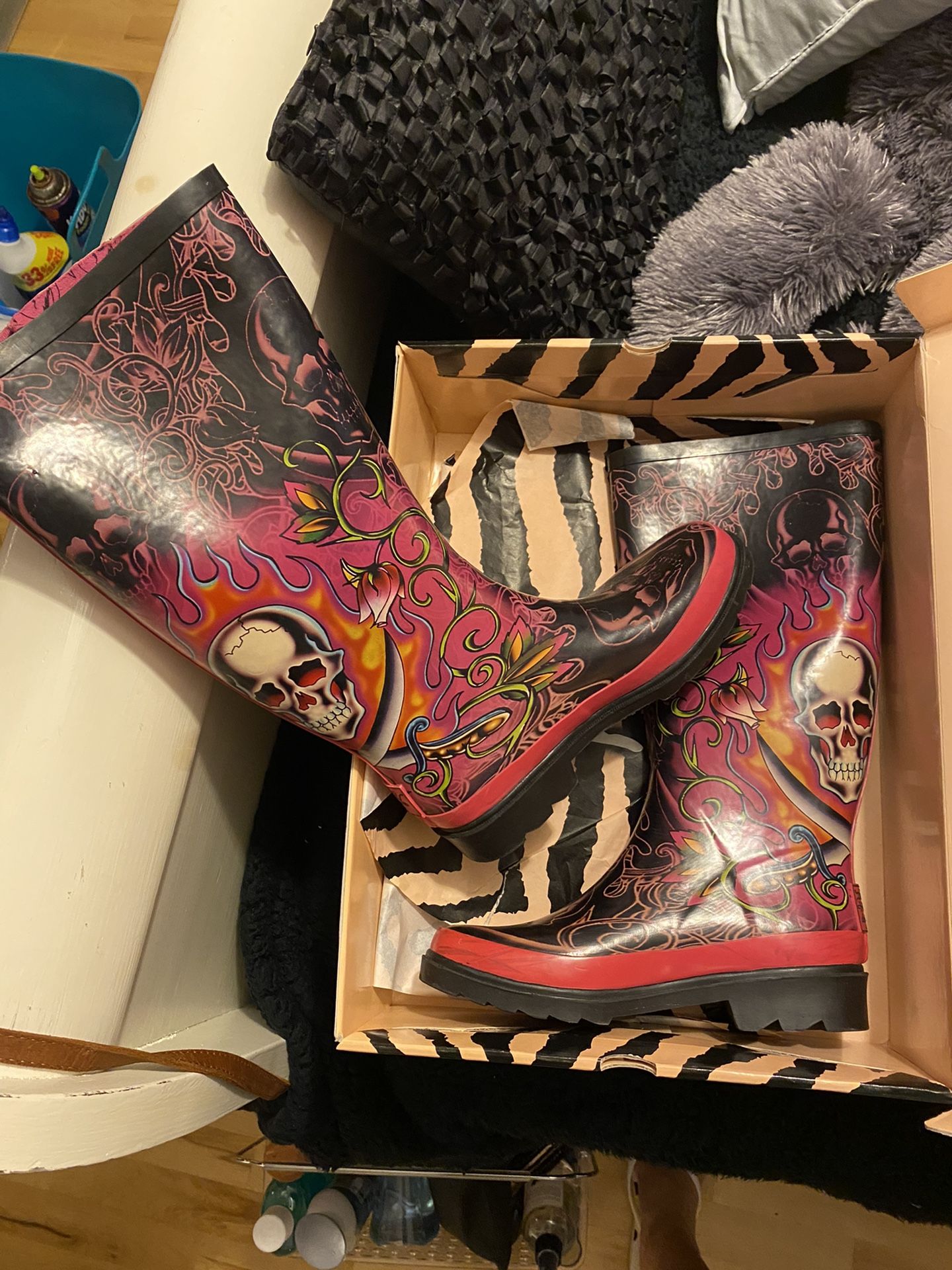 Ed Hardy Rain Boots Size 5