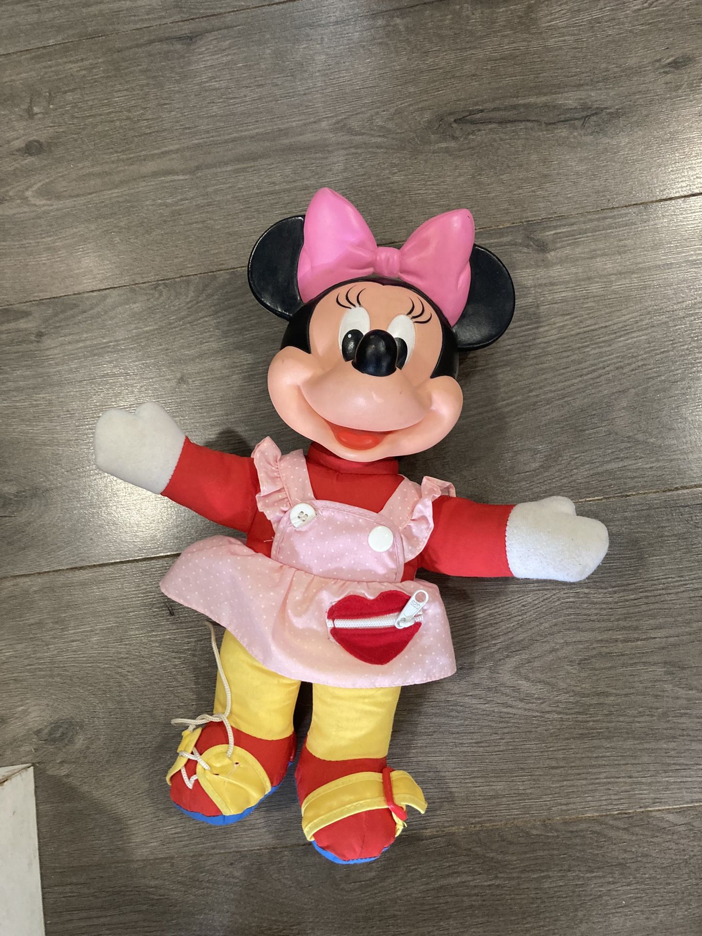 Vintage Minnie Mouse Doll - Disney 80s Teach Me To Dress