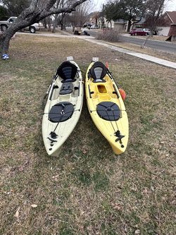 3 KAYAKS