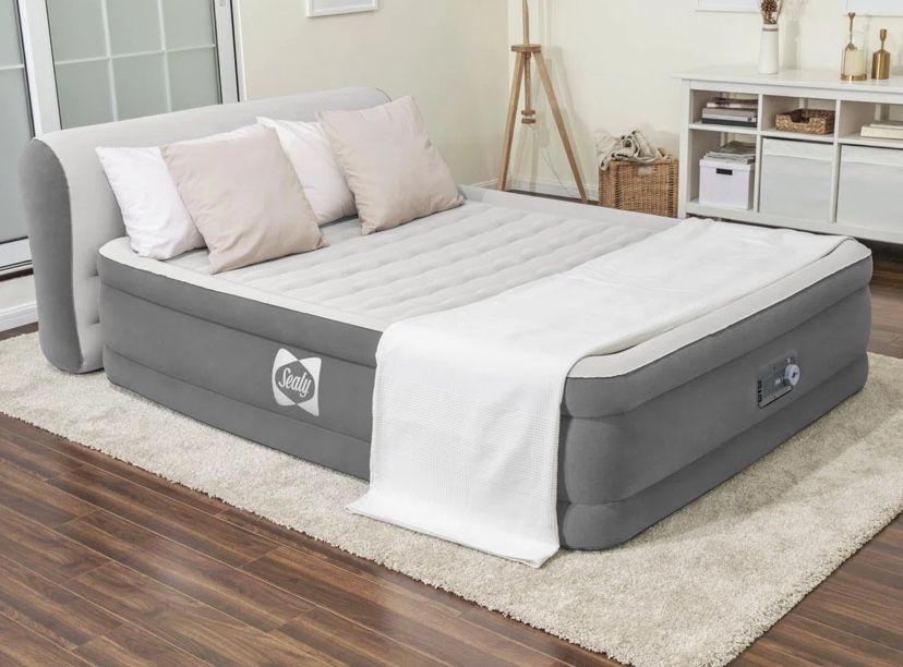 Queen Size Air Matress