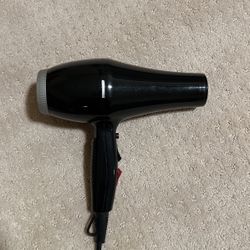 Blow dryer