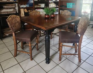 Counter Height Dining Room Table & 4 Cushioned Chairs Two-Toned Wood