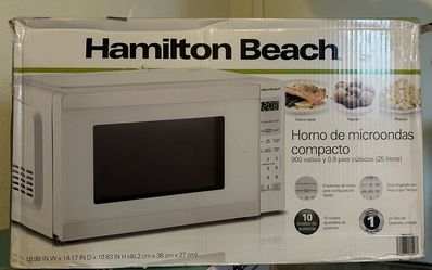 Hamilton Beach Compact Microwave 900W 0.9 Cu Ft