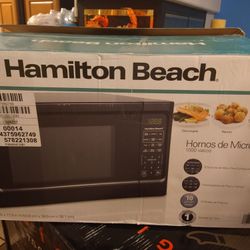 New Hamilton Beach Microwave 