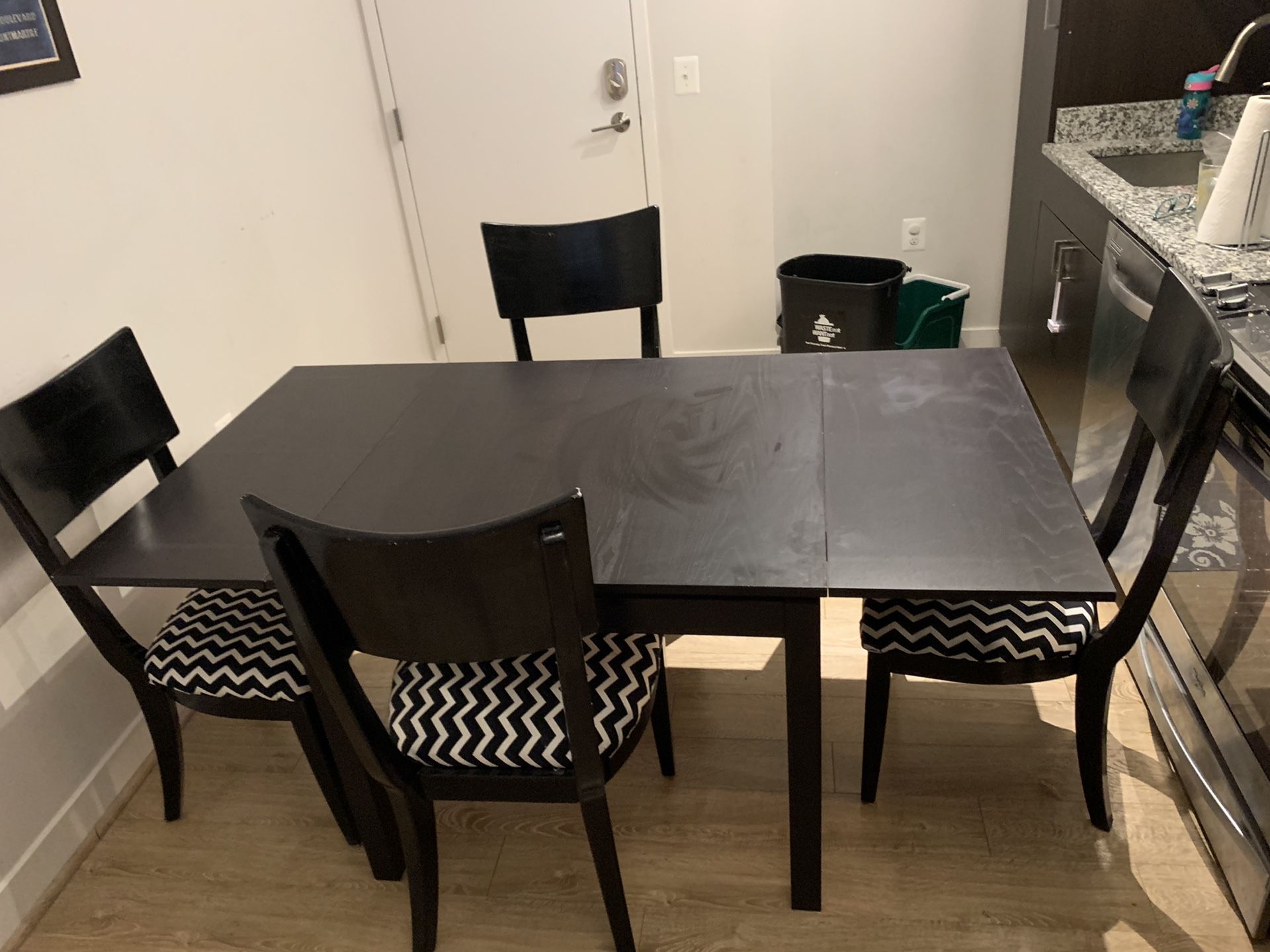 Kitchen table with 4 chairs