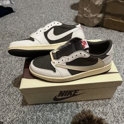 Travis Scott x Air Jordan 1 Retro Low OG 'Reverse Mocha'