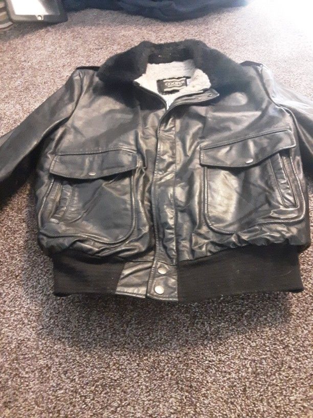Vintage Cooper Sportswear Men's Heavy Black Bomber Leather Size