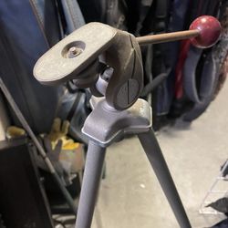 Camera Tripod vintage by Radiant 